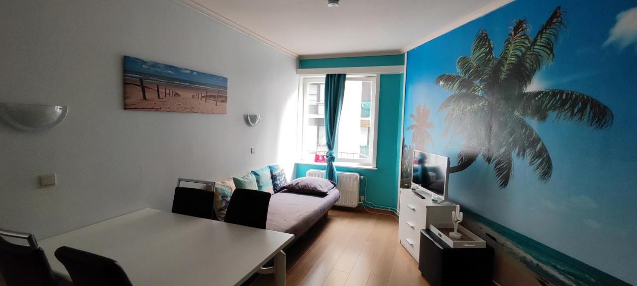 Studio 2/4P Avec Salle De Bain Prive Oostende Buitenkant foto