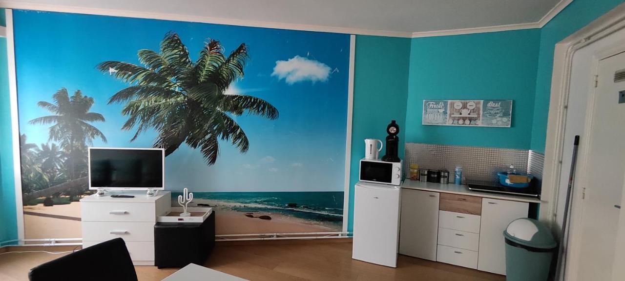 Studio 2/4P Avec Salle De Bain Prive Oostende Buitenkant foto